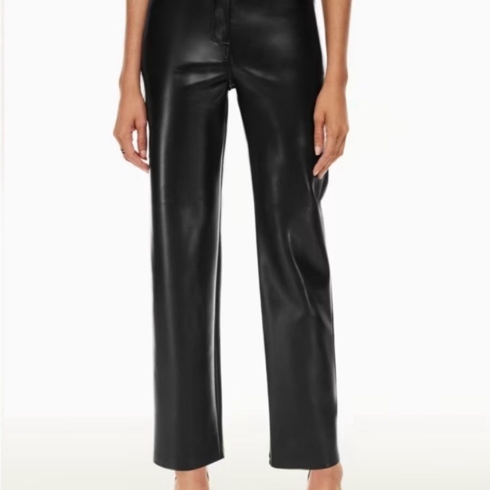Aritzia - Wilfred Black Straight Leg Leather Pants